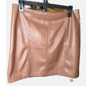 Shinestar Brown Faux Leather Mini Skirt. Size Large